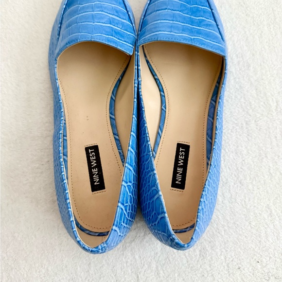 Nine West Blue Reptile Print Pointed Toe Loafers Slip-on Flats Size 8.5 - Picture 5 of 9